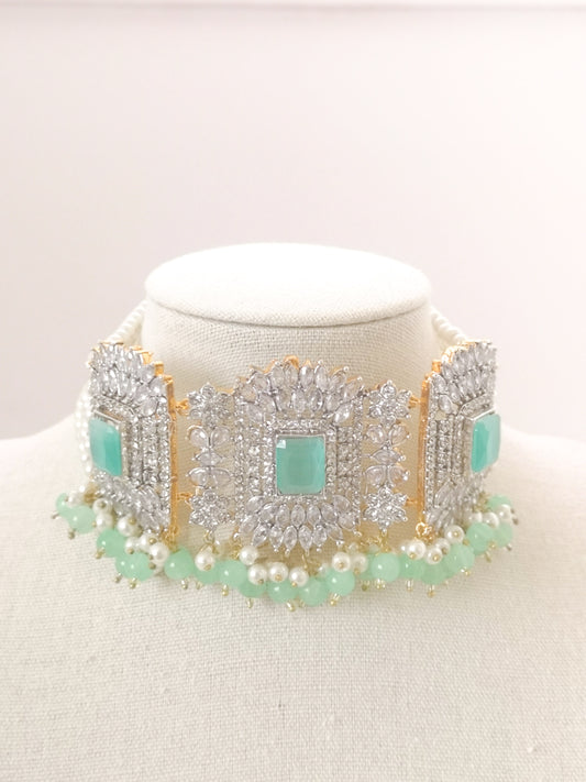 Choker Set in Pearls and Rhinestones - Mint