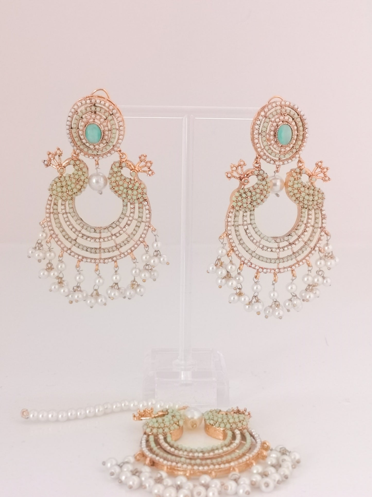 Chaand Baali and Teeka Set Light Green