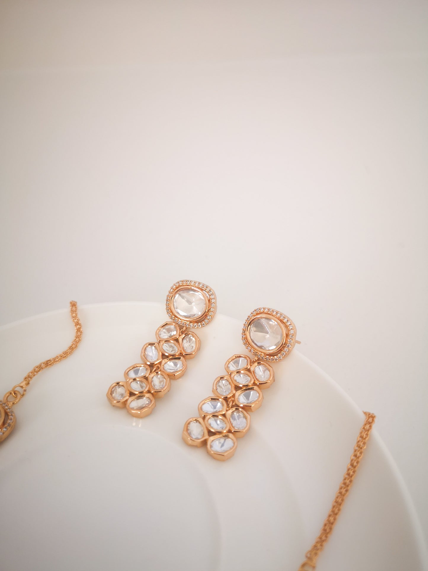 Polki and Kundan Necklace and Earrings in Rose Gold