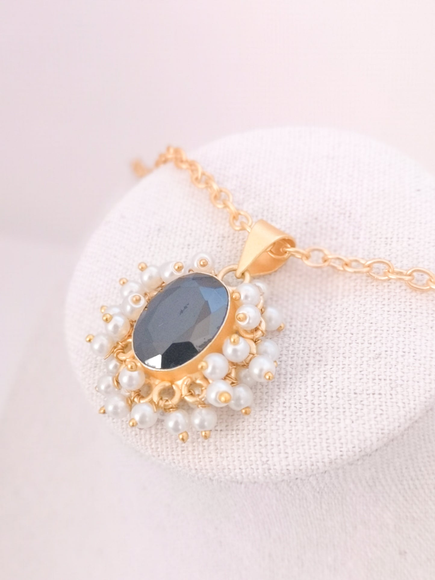 Classic Mimi Freshwater Pearl, Gold Plated, Natural Stone Set (Earrings, Pendant Necklace and Bracelet)