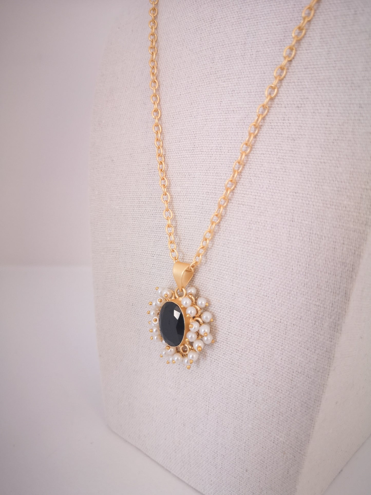 Classic Mimi Freshwater Pearl - Gold Plated, Pendant Necklace - Black