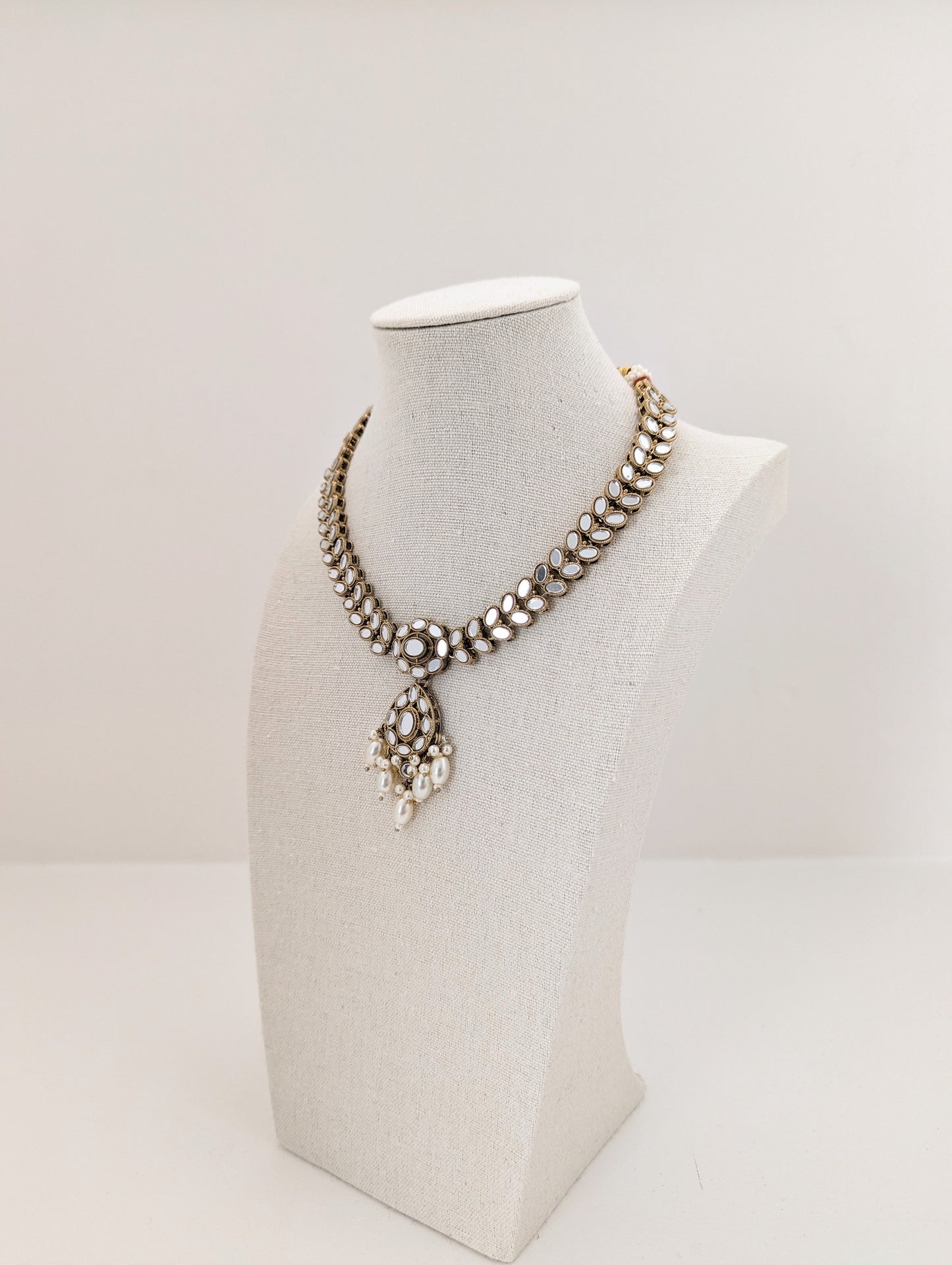 Mirror Necklace, Earrings and Teeka Set