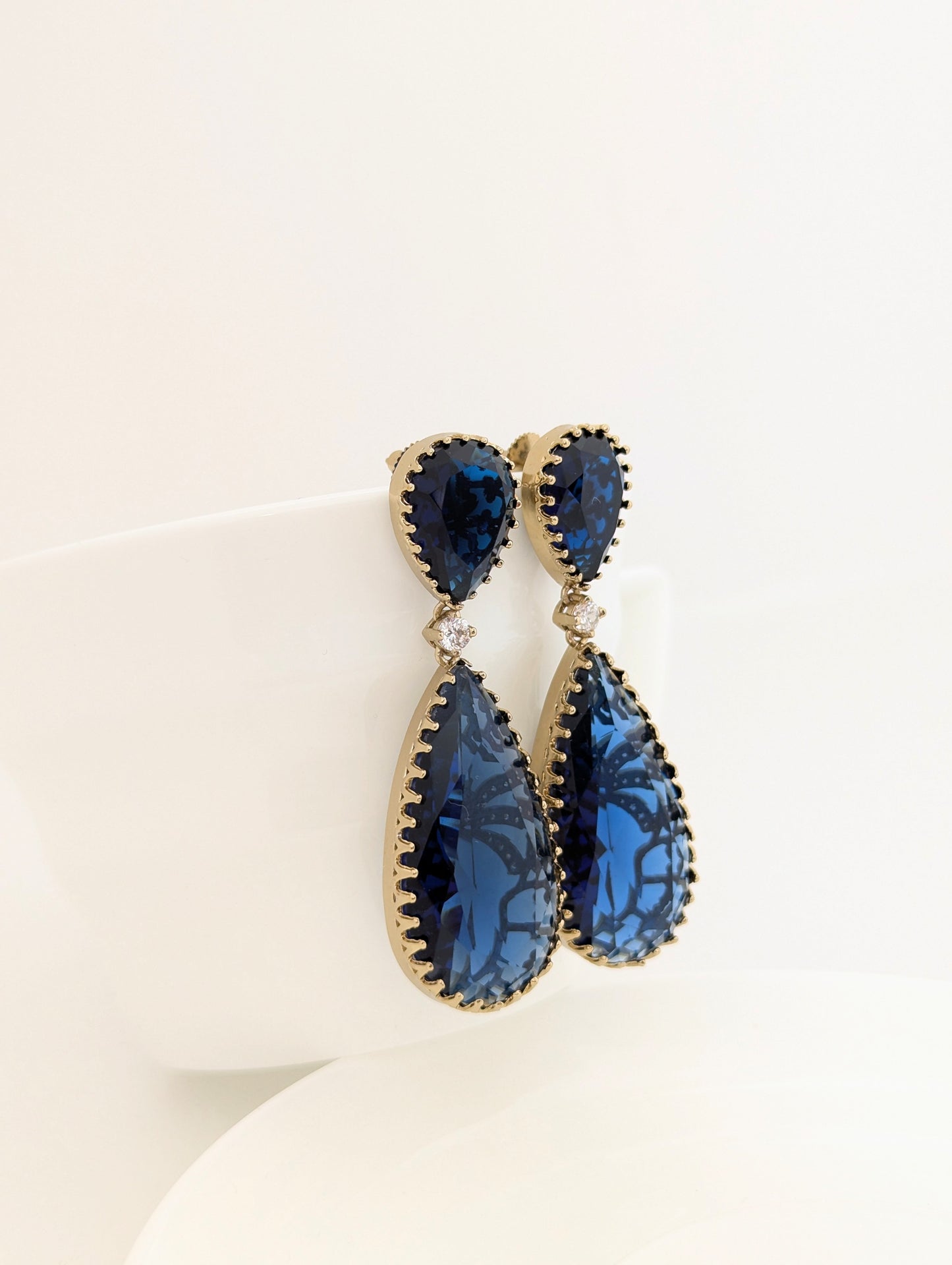 Elysia Earrings - Dark Blue