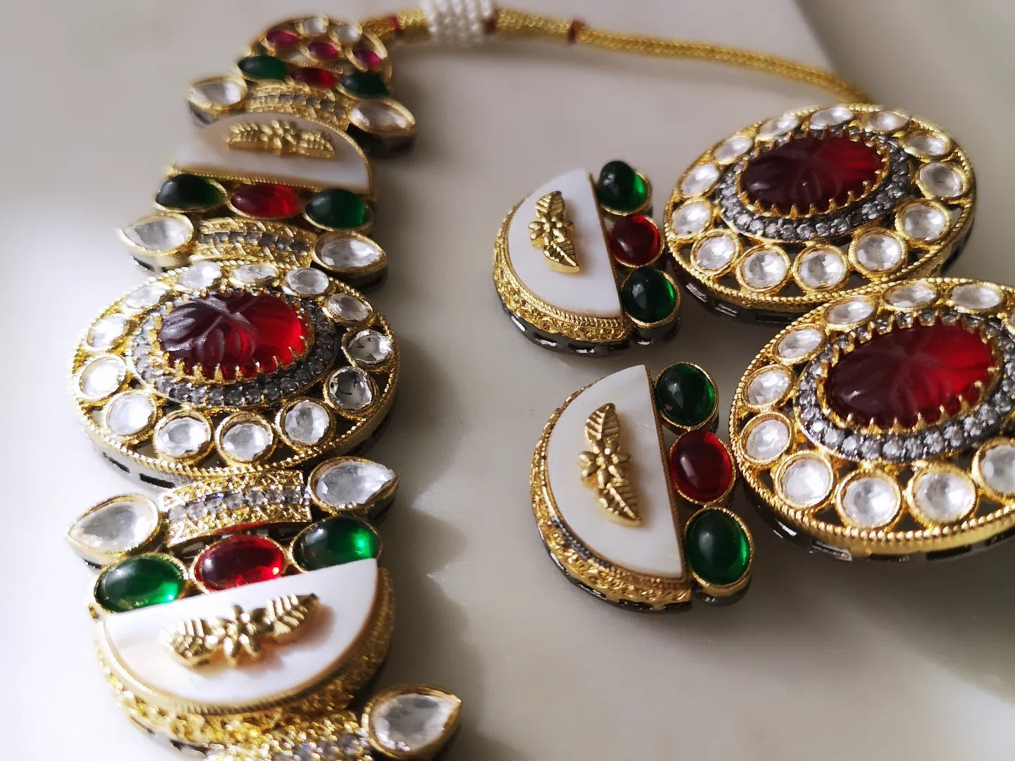 Choker Set - Red and Green - (Earrings and Necklace)