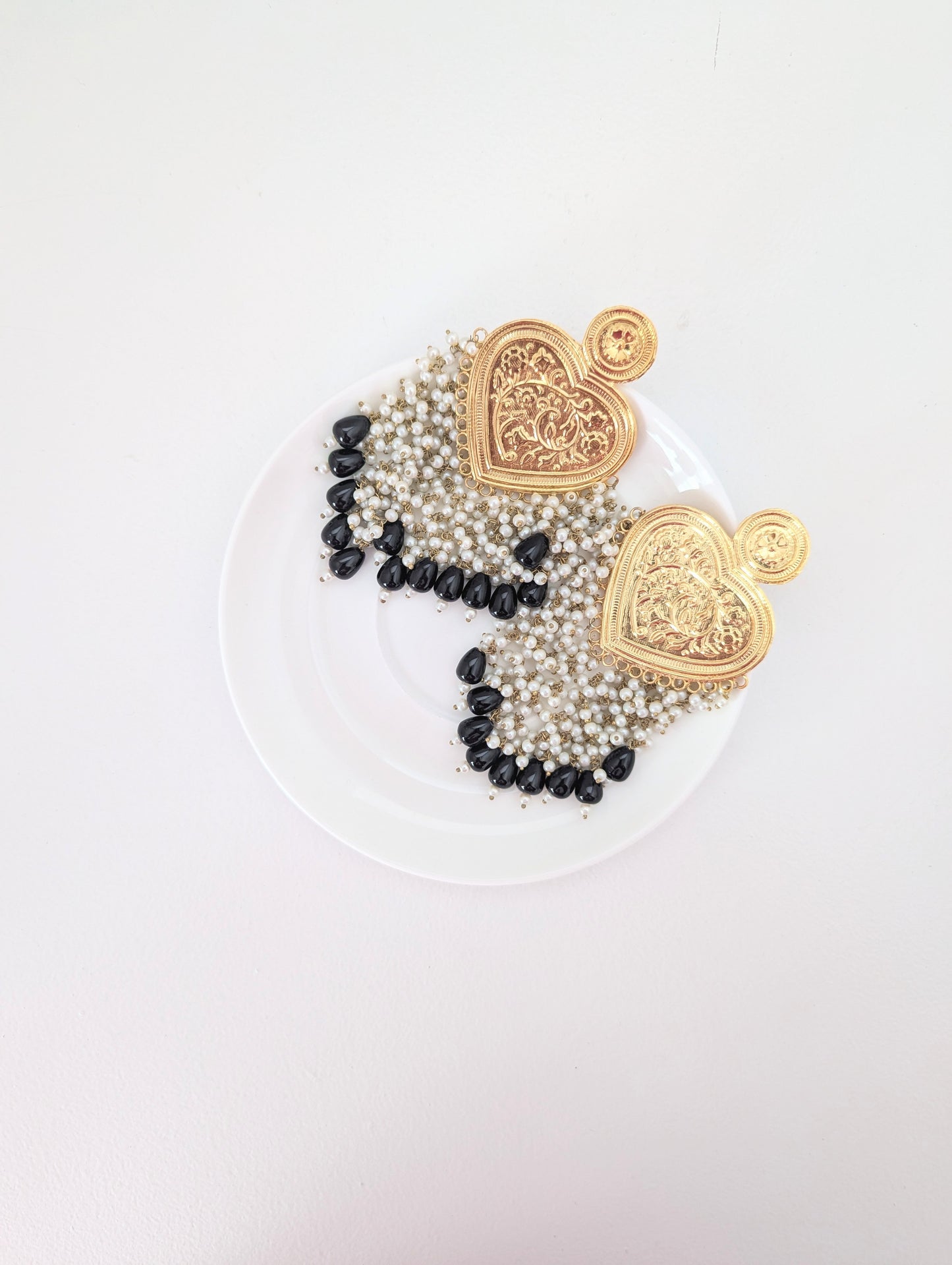 Thapa Statement Earrings - Black