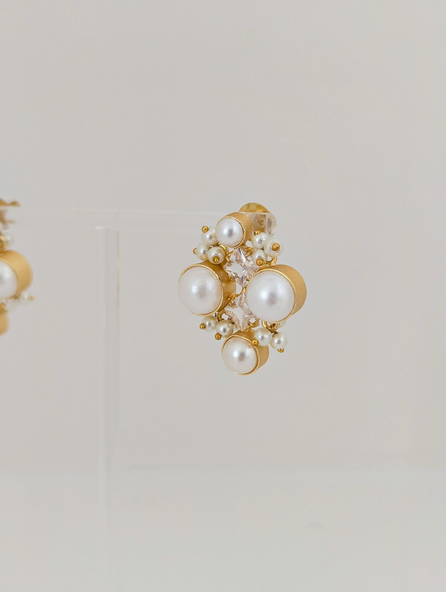 Classic Freshwater Pearl Set - Ivory Gleam