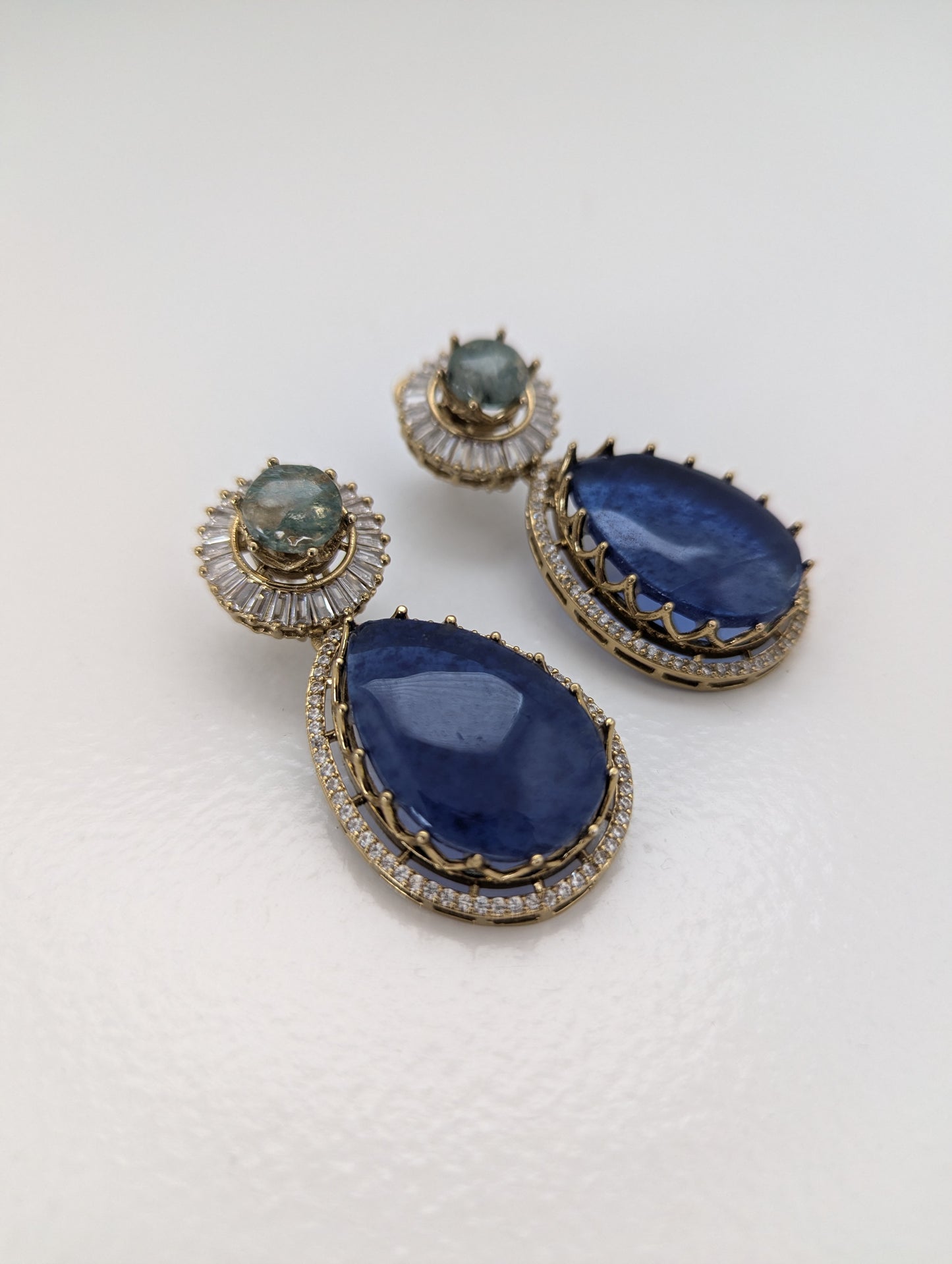 Chroma Drops - Midnight Vale Earrings