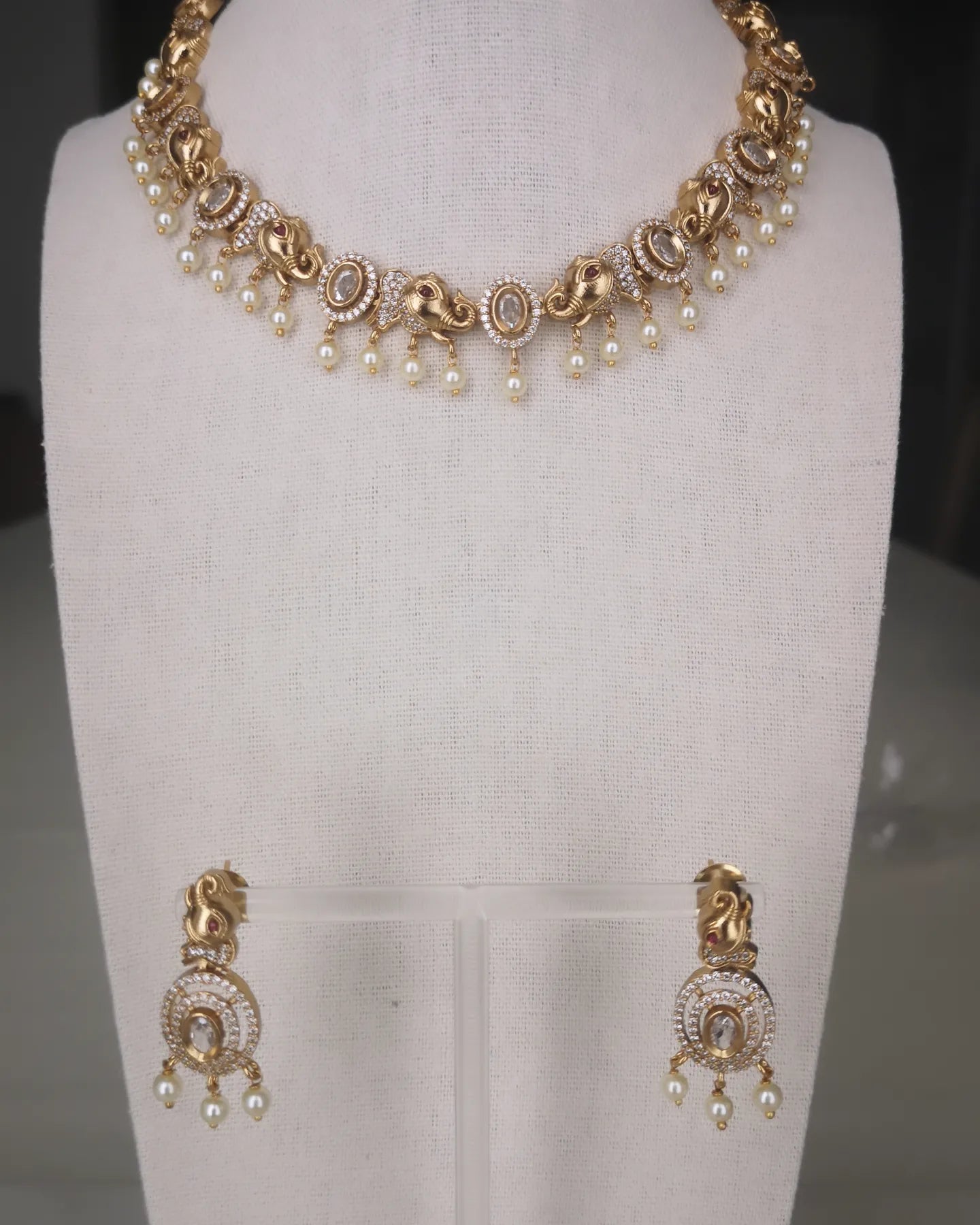 Temple Jewelry - Elephant and Pearls Set (Earrings and Necklace)