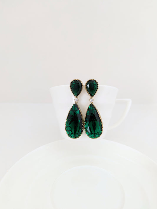 Elysia Earrings - Dark Green