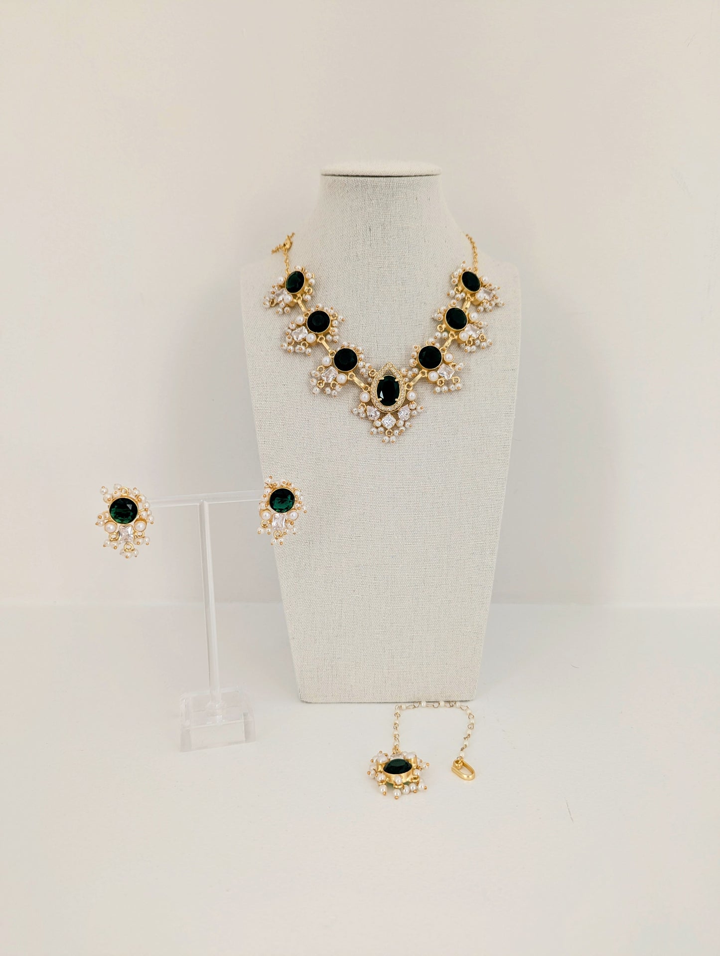 Classic Freshwater Pearl Set - Verde Luxe