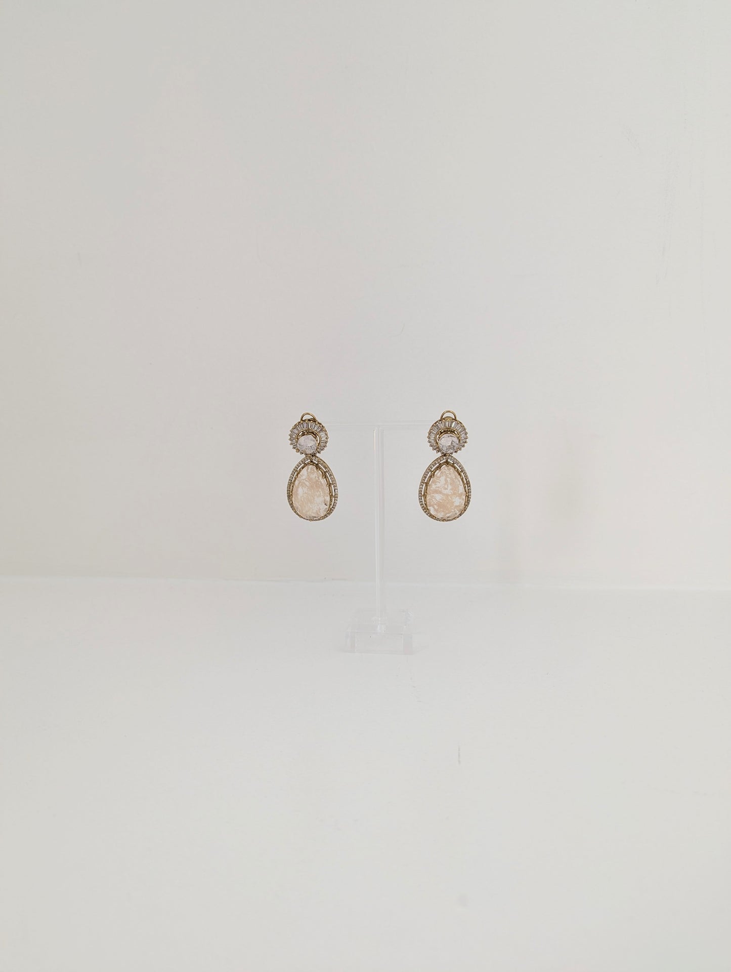 Chroma Drops - Beige & Clear