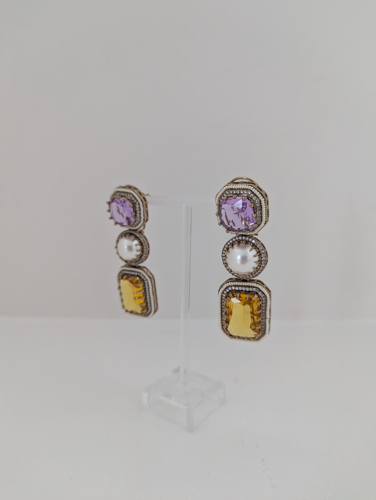 The Royal Courtyard Earrings - Lavender & Yellow