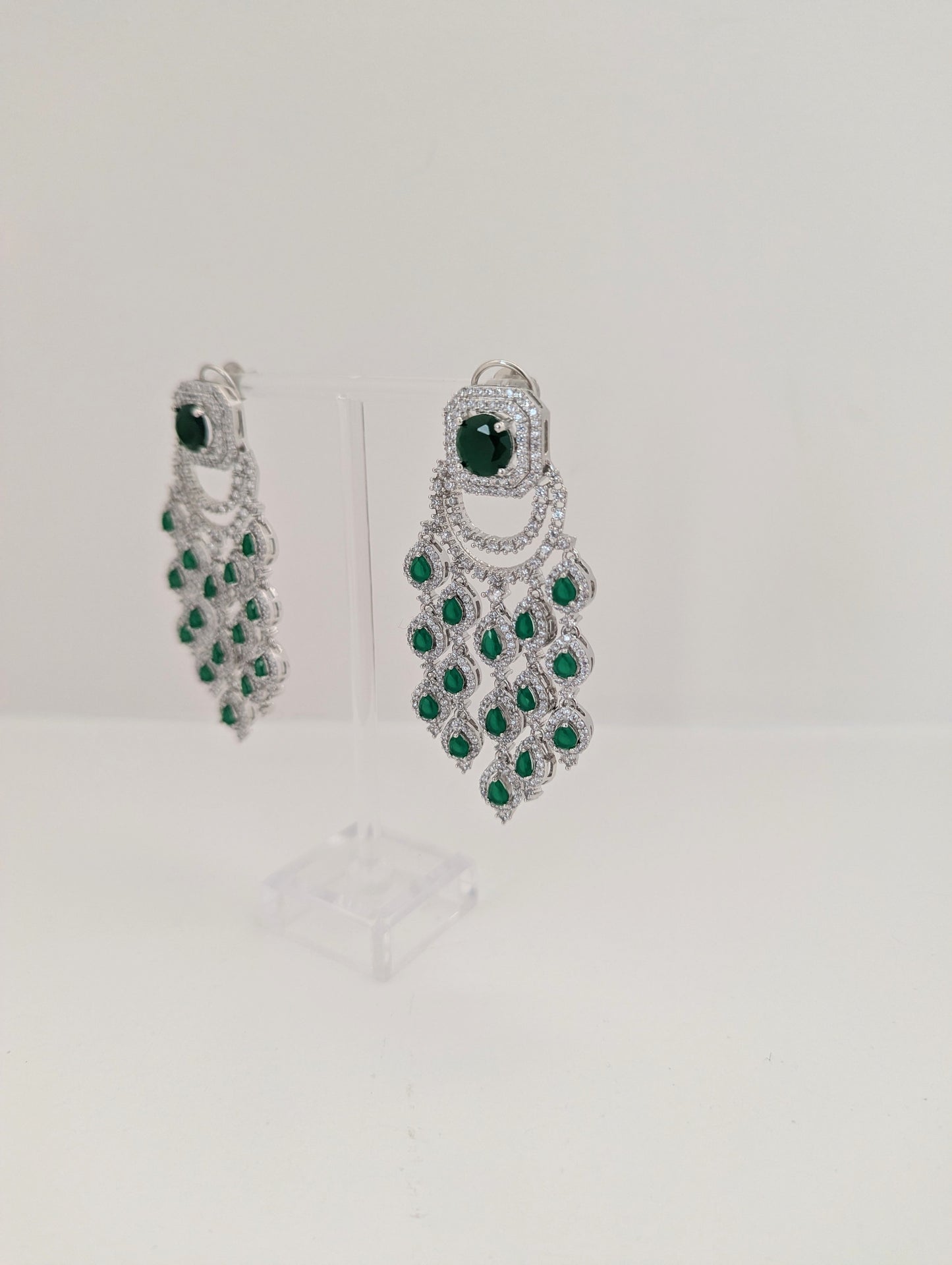 Noura Chandelier Earrings - Emerald