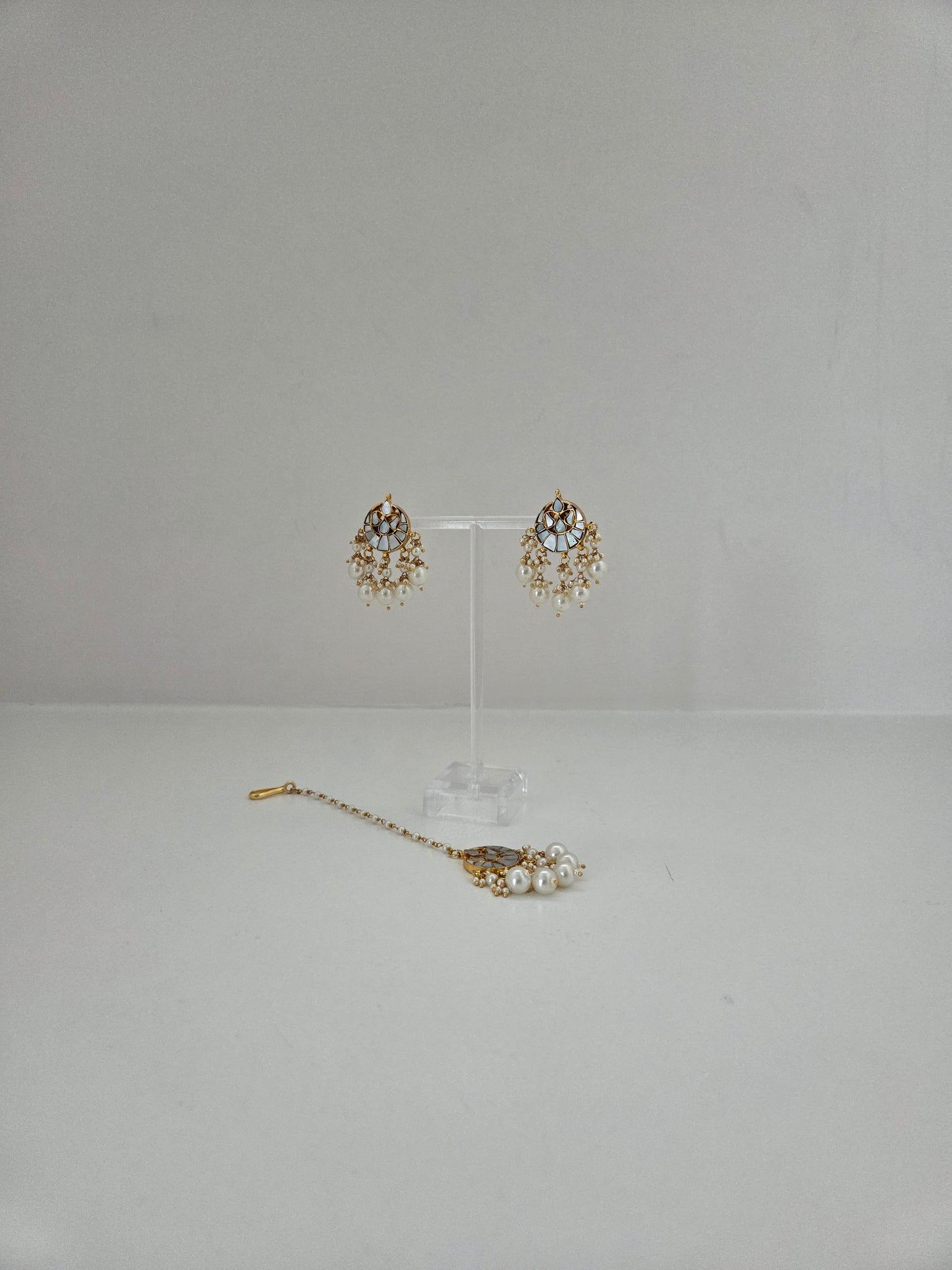 Alaia Earrings and Maang Tikka Set