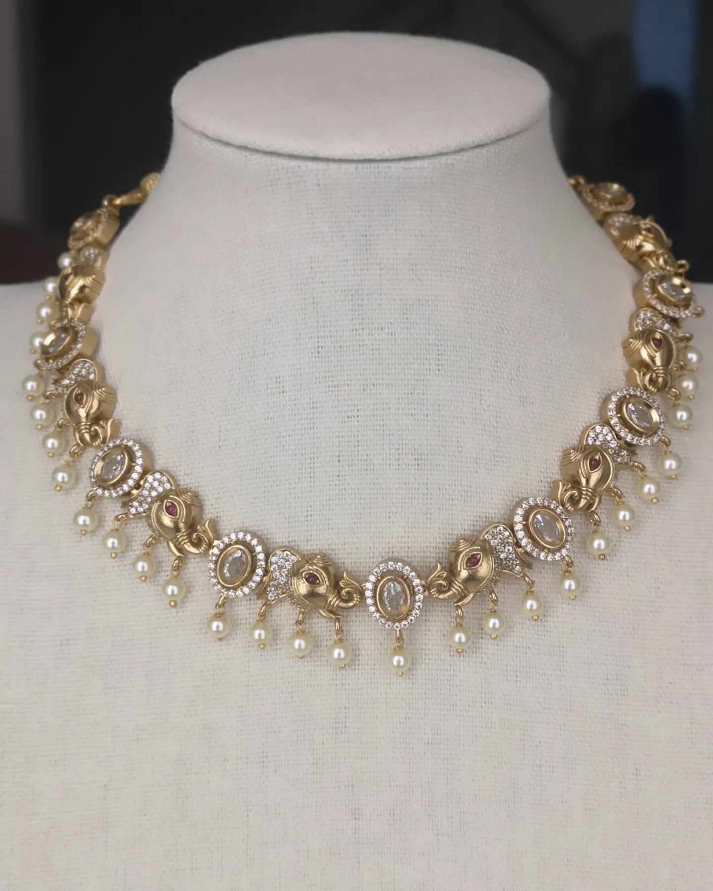 Temple Jewelry - Elephant and Pearls Set (Earrings and Necklace)