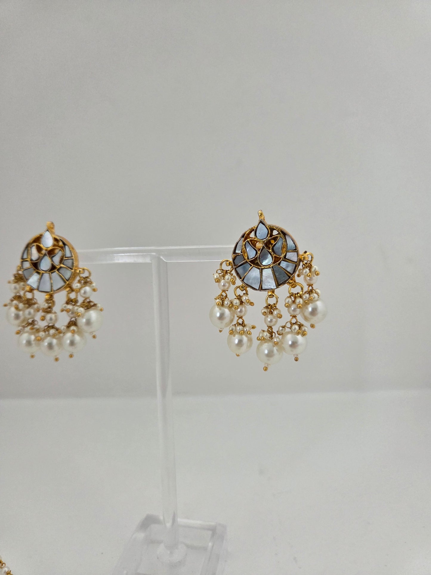 Alaia Earrings and Maang Tikka Set