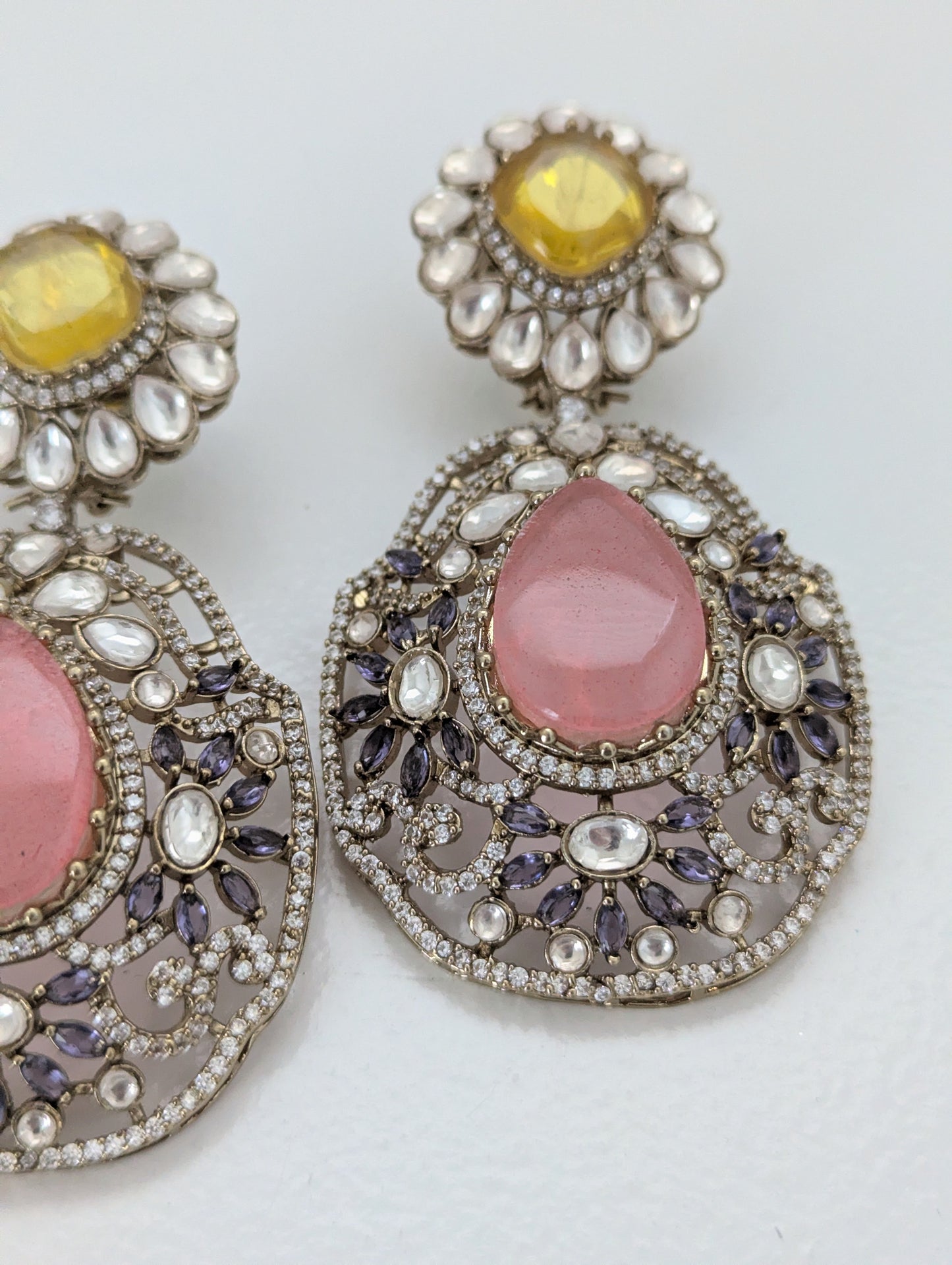 Roshanara Earrings