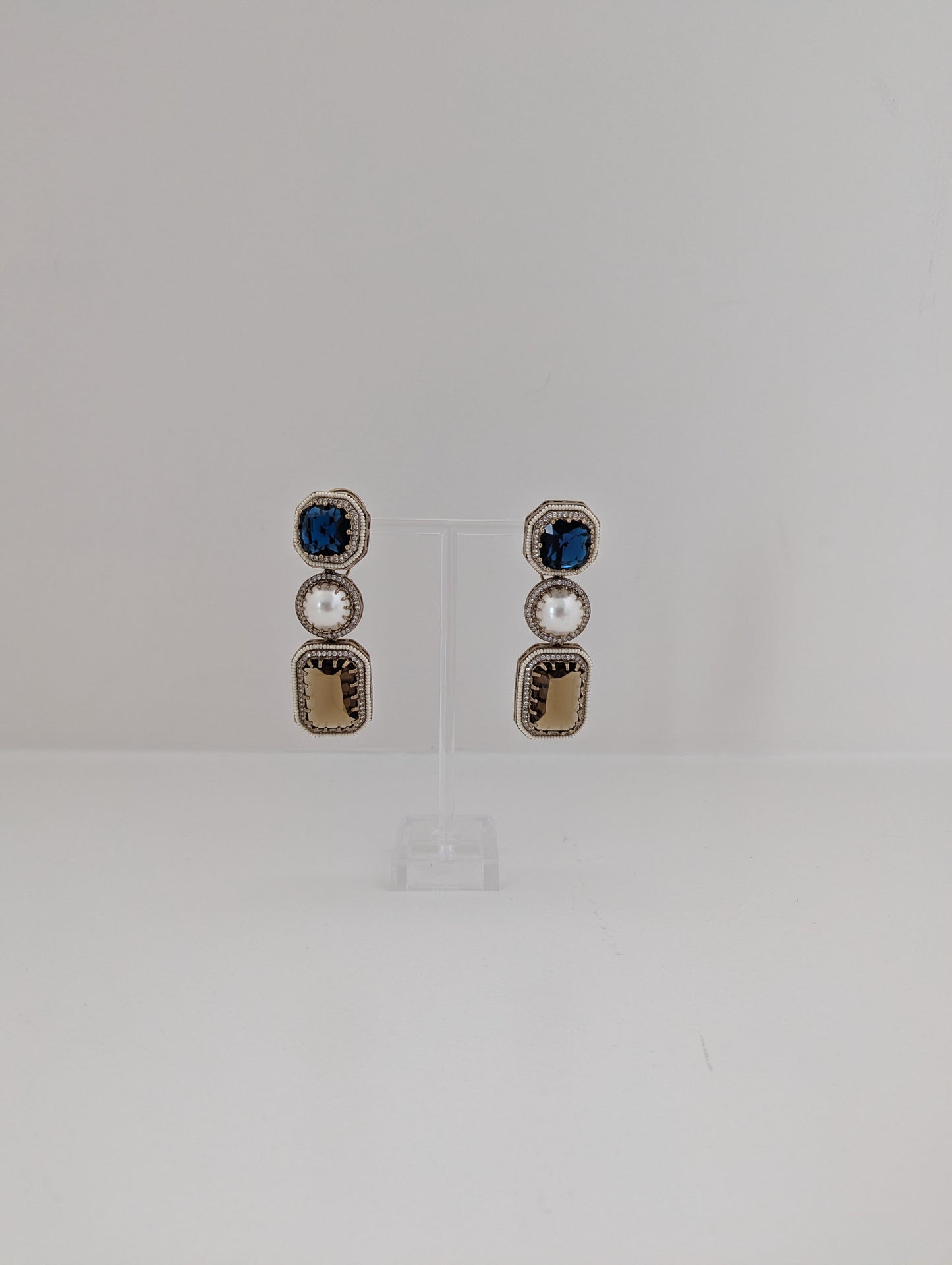 The Royal Courtyard Earrings - Blue & Coffee