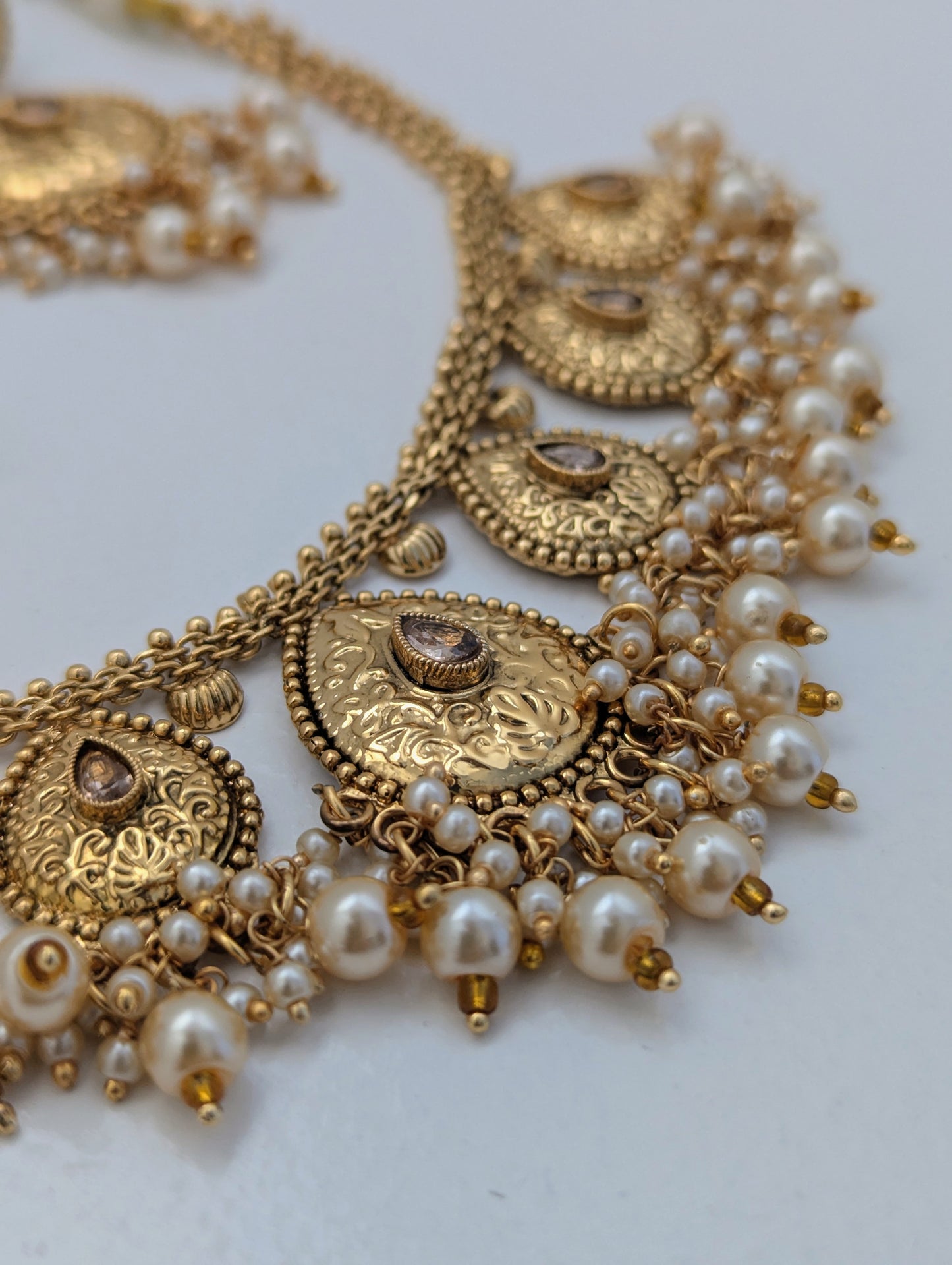 The Golden Aura Set