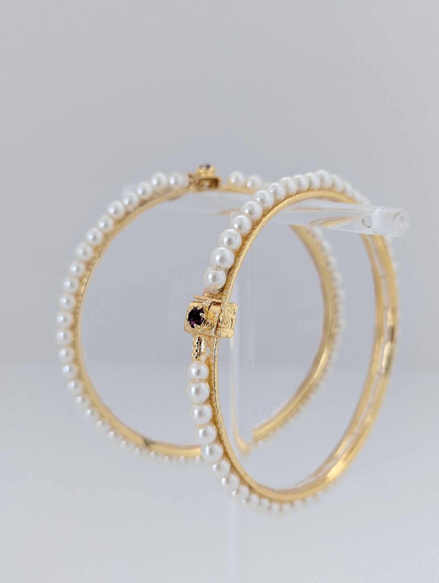 Bangles - Pearl Embrace (set of 2)