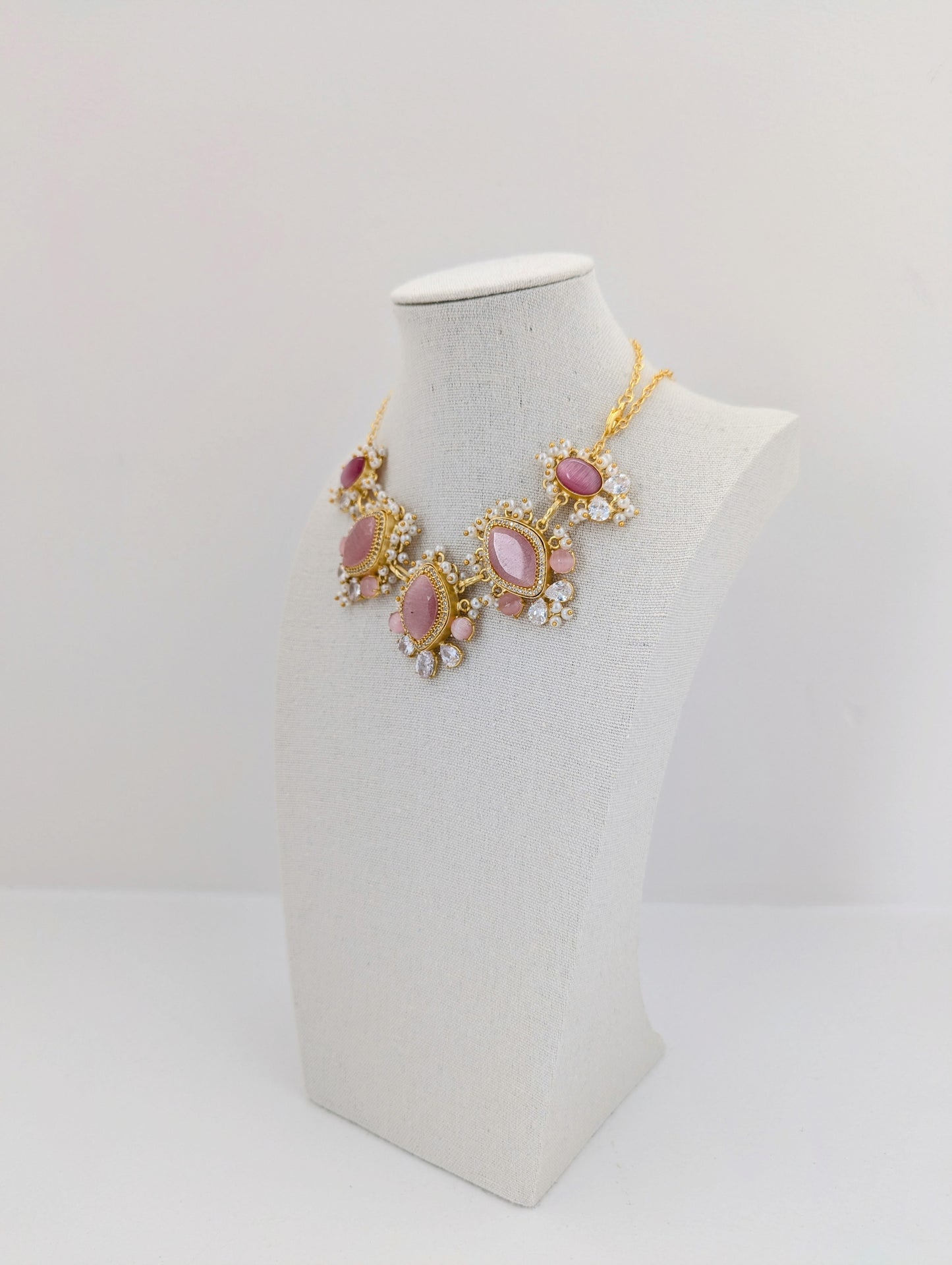 Classic Freshwater Pearl - Abeer Set