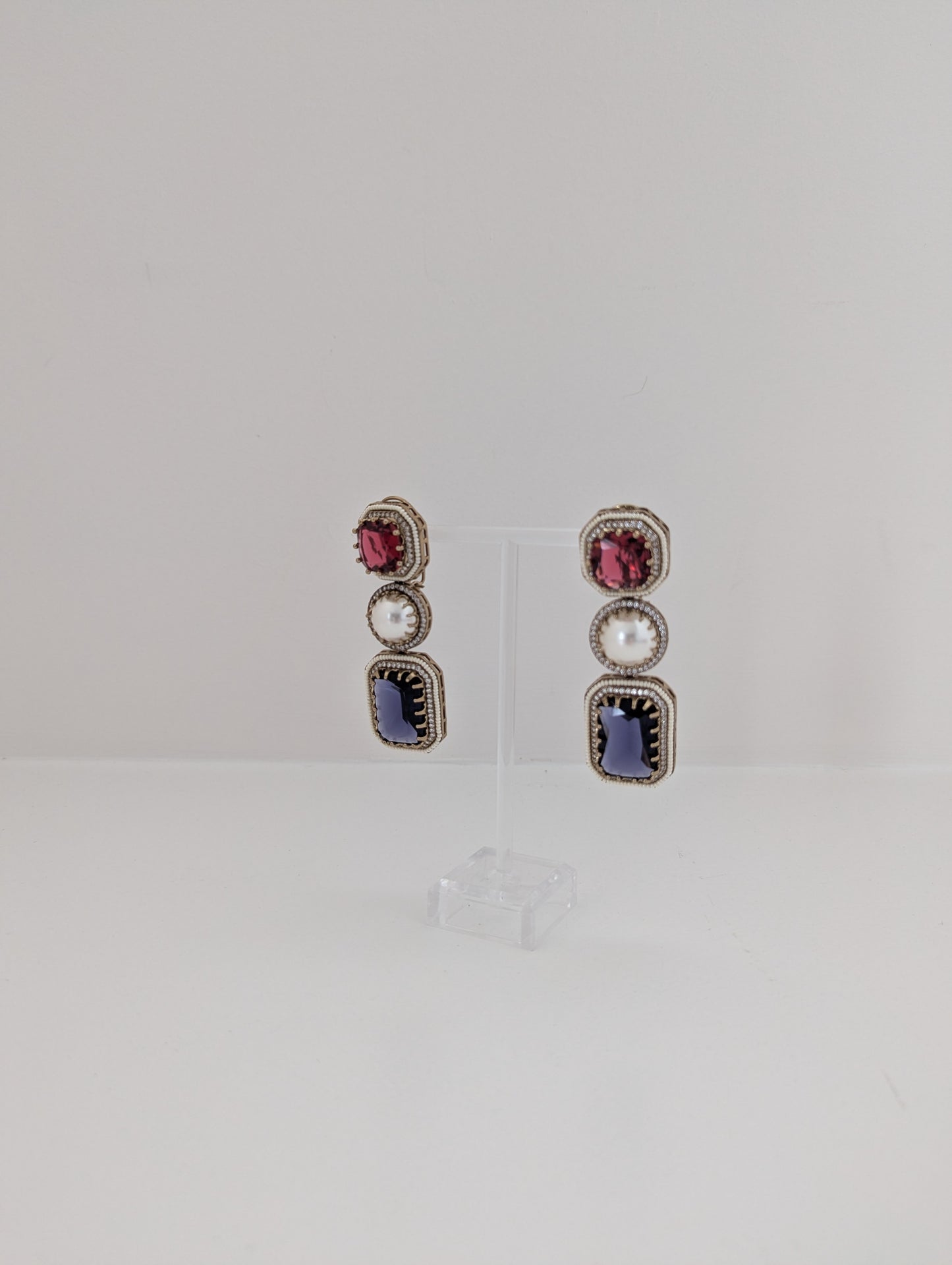 The Royal Courtyard Earrings - Red and Deep Violet
