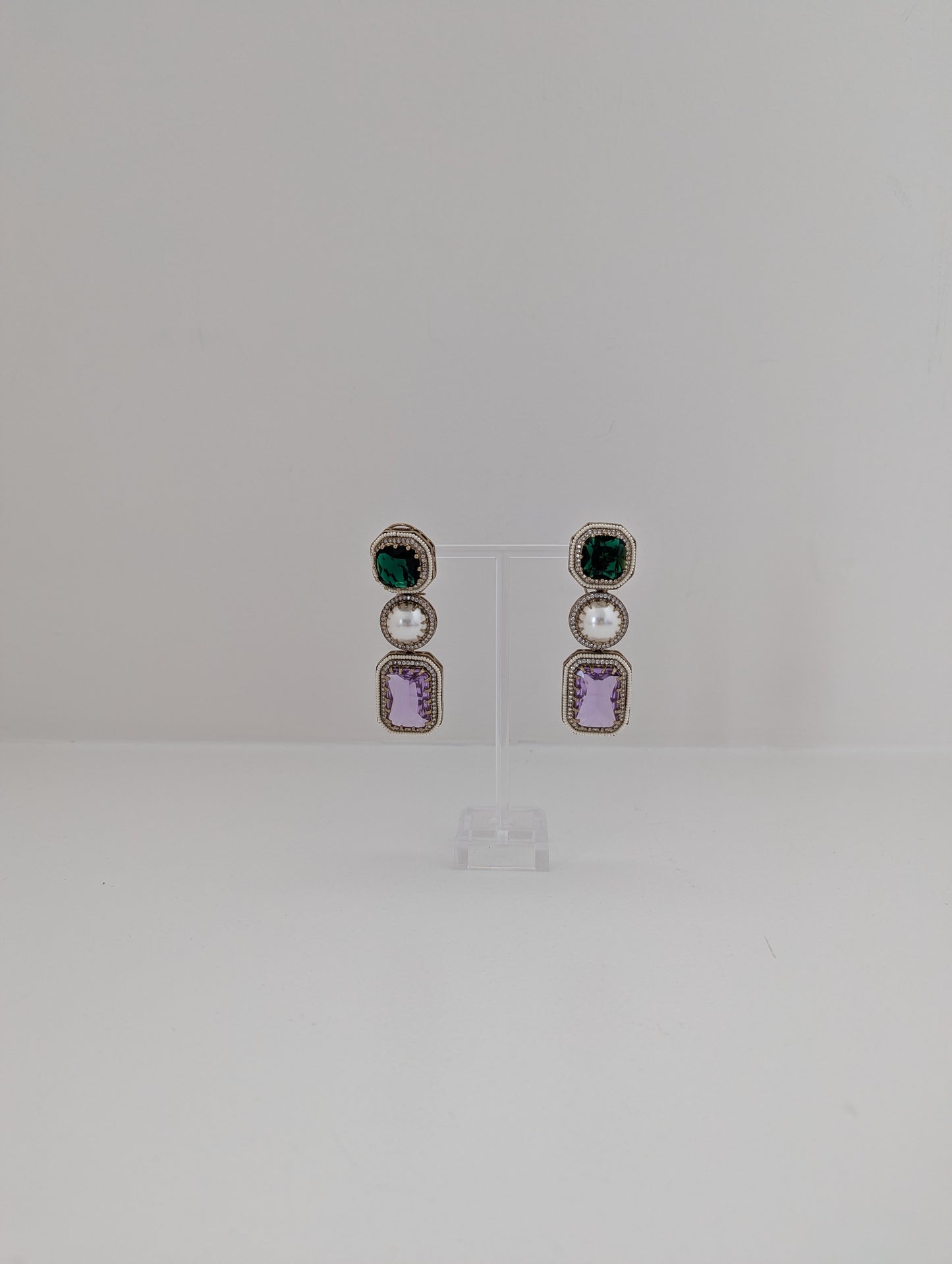 The Royal Courtyard Earrings - Emerald and Lavender