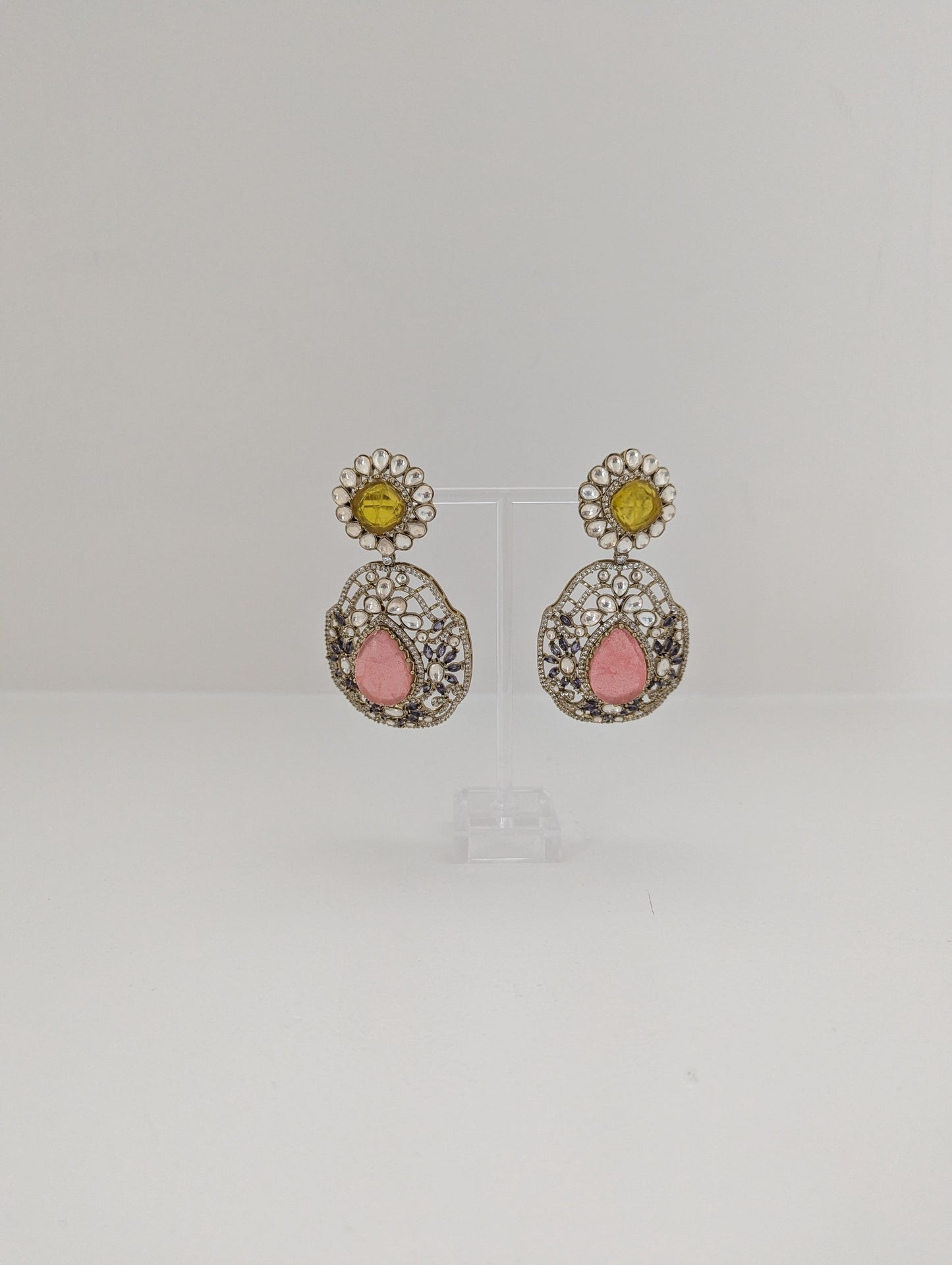 Roshanara Earrings