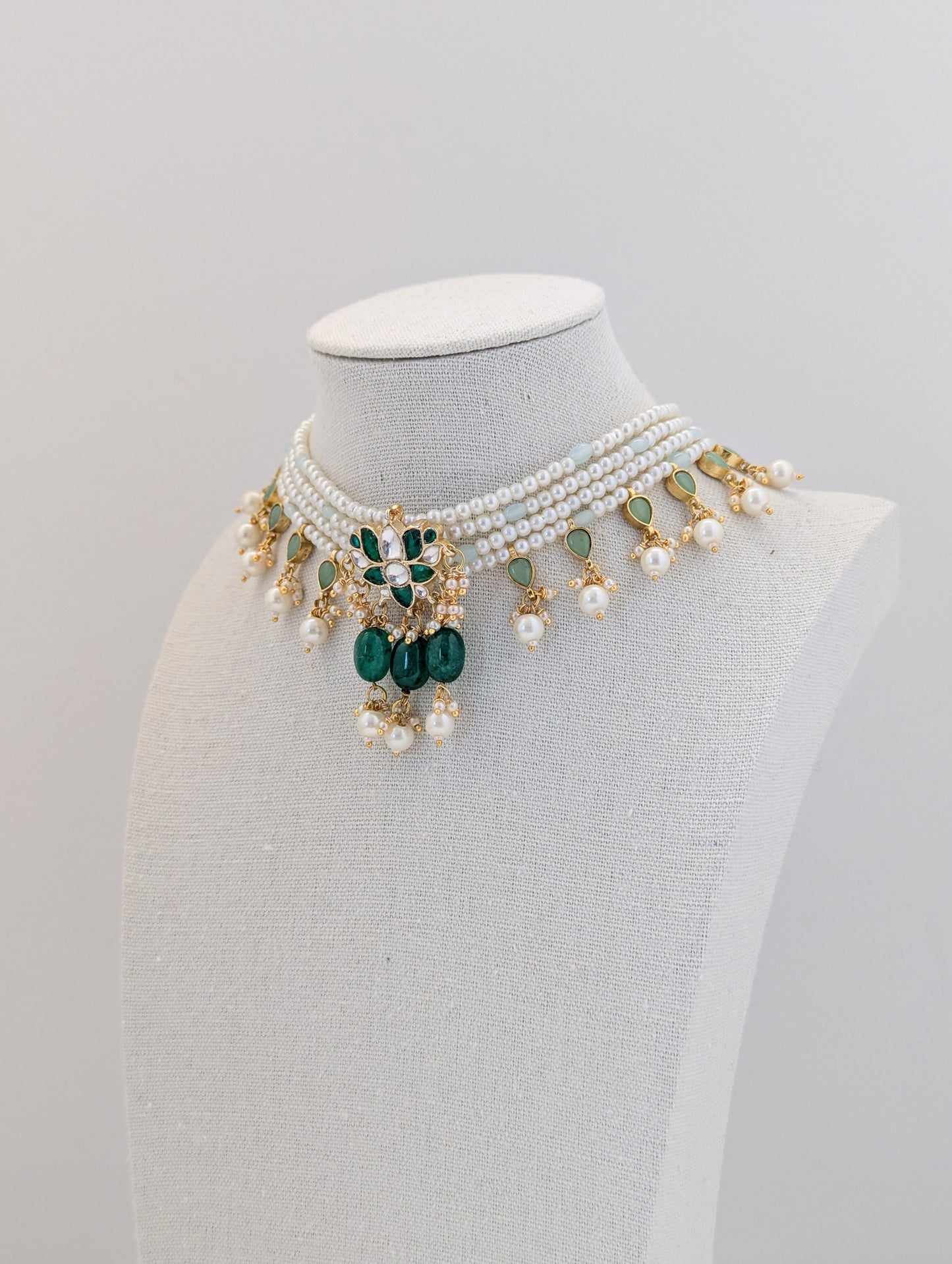 Pachi Kundan - Emerald Set