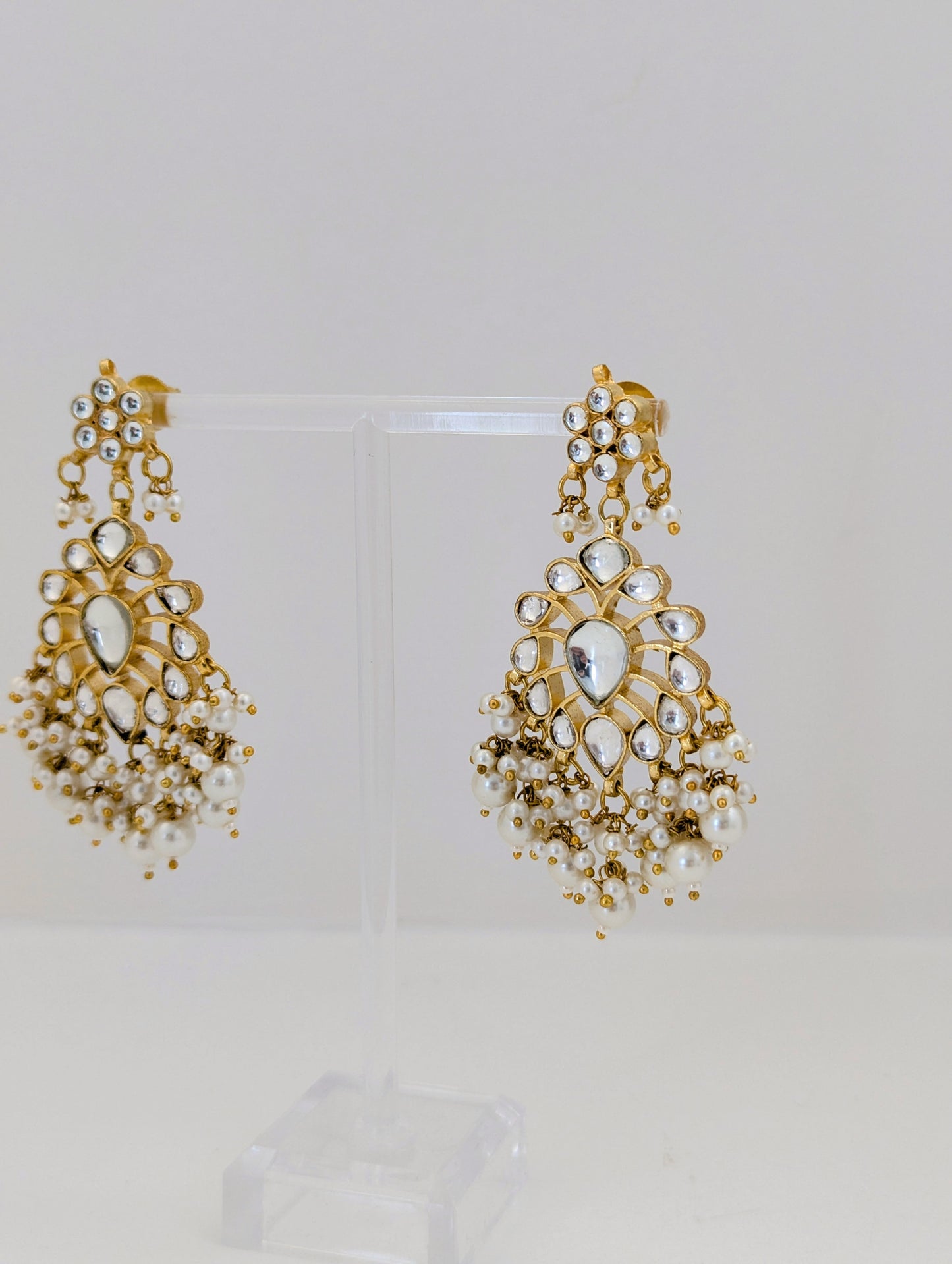 Fira - Jhumke and Tikka Set - Pearl