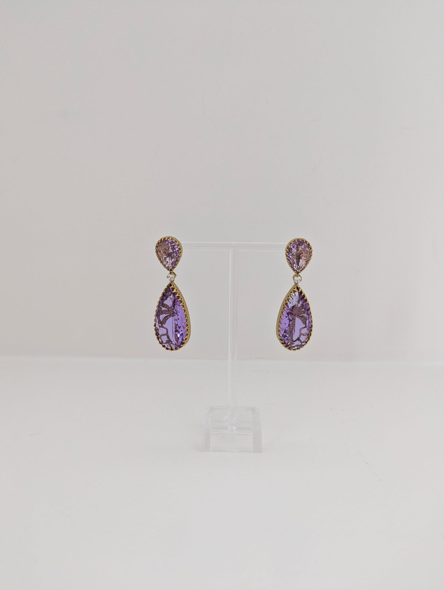 Elysia Earrings - Lavender