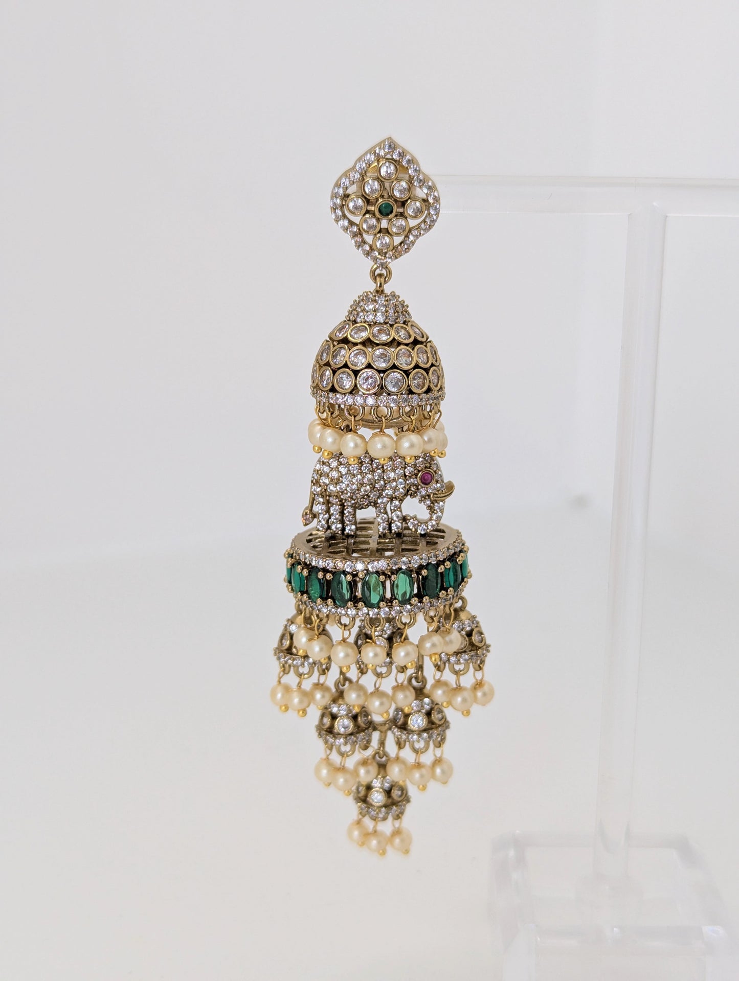 Rajhathi Noor Chandelier Earrings