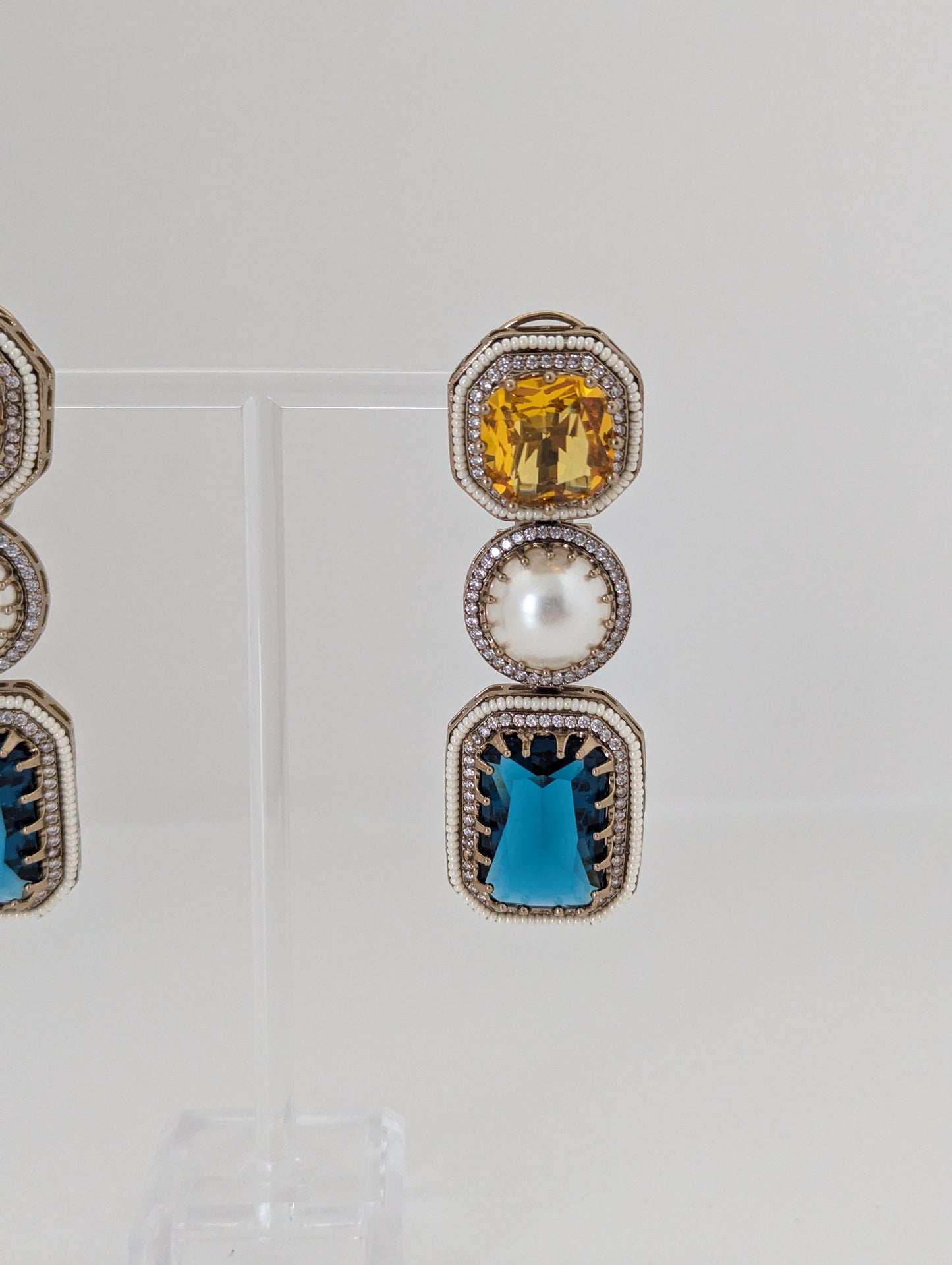 The Royal Courtyard Earrings - Yellow & Teal