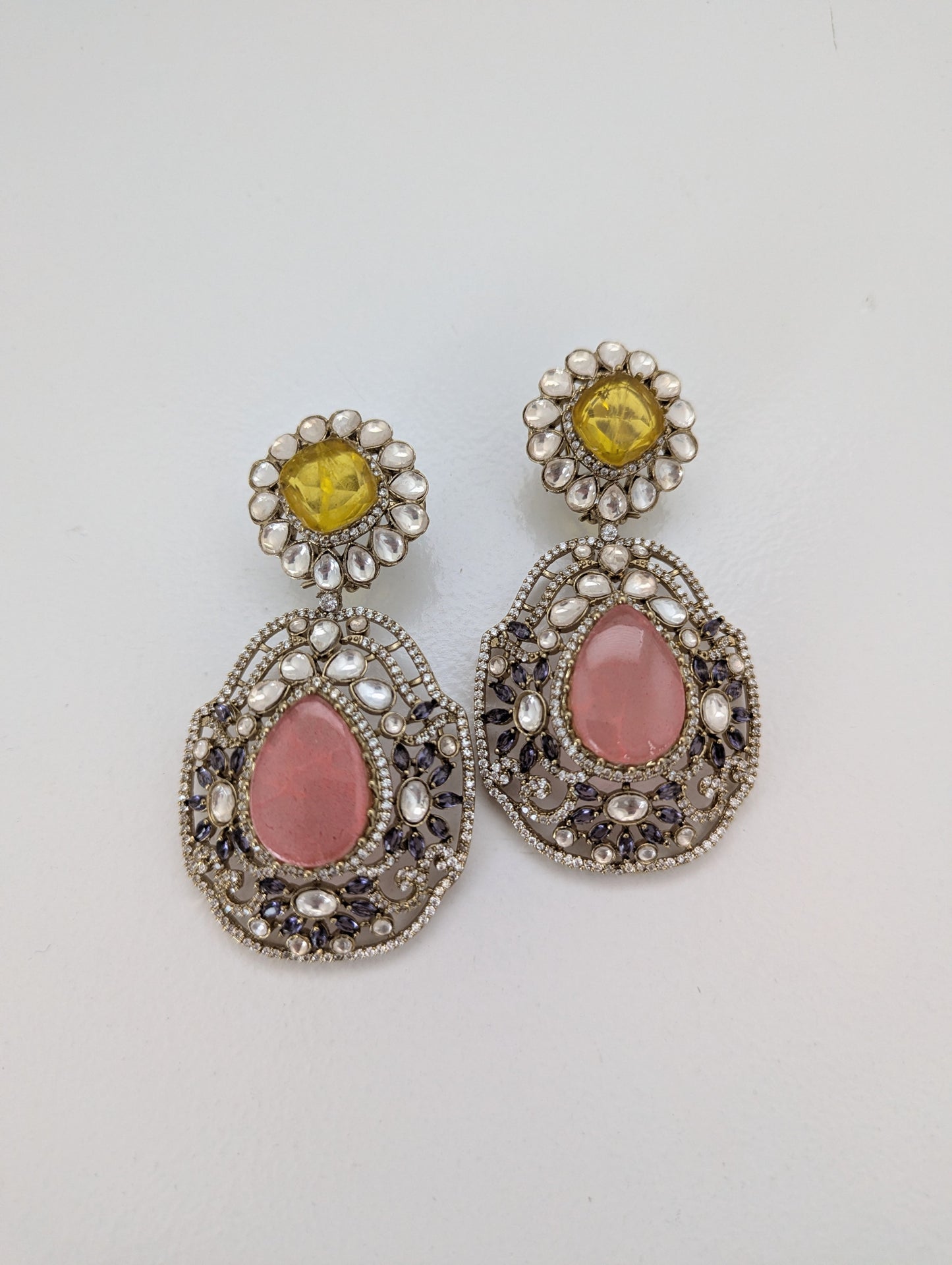 Roshanara Earrings