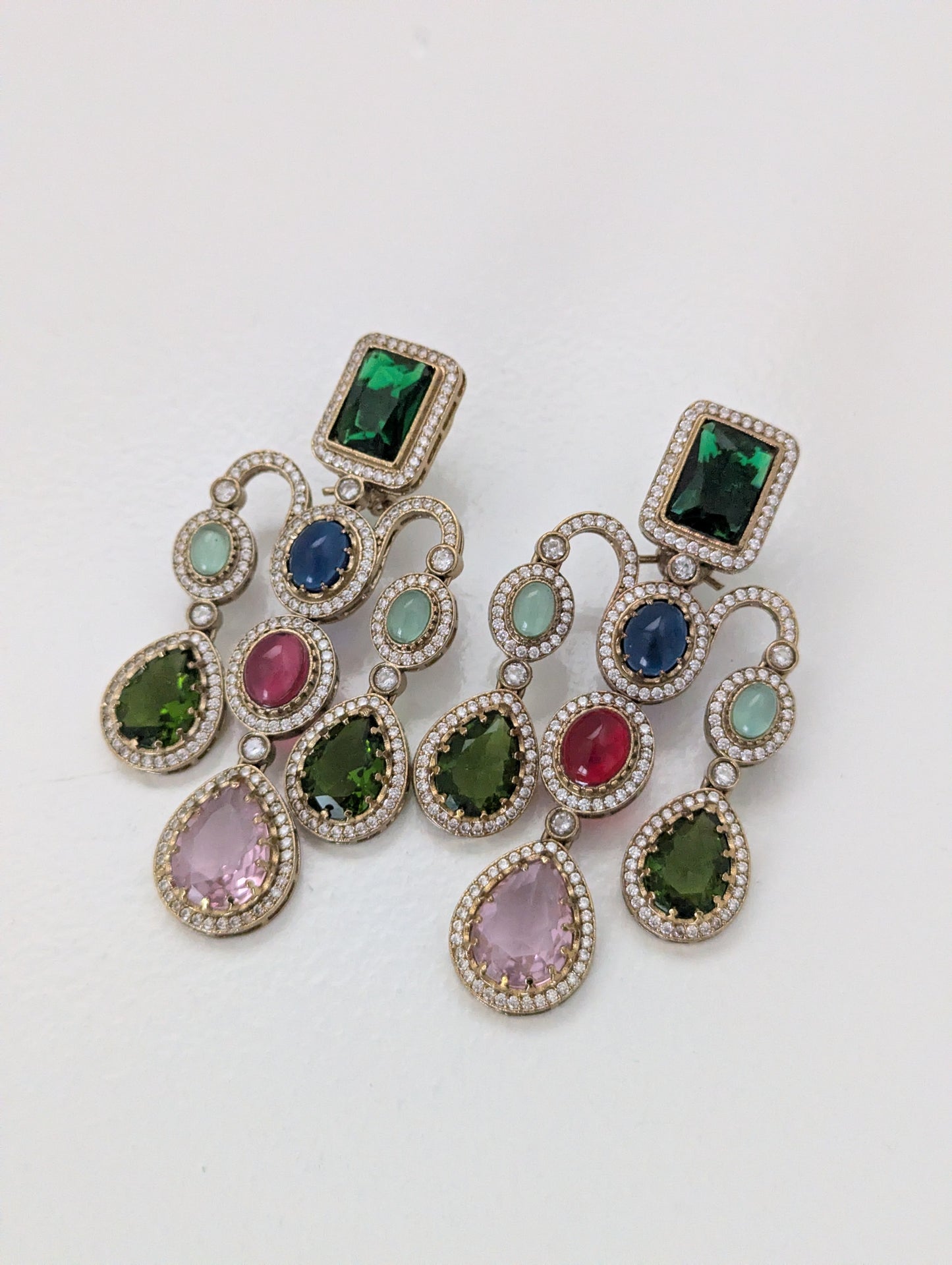 The Windsor Garden Chandelier - Green & Pink