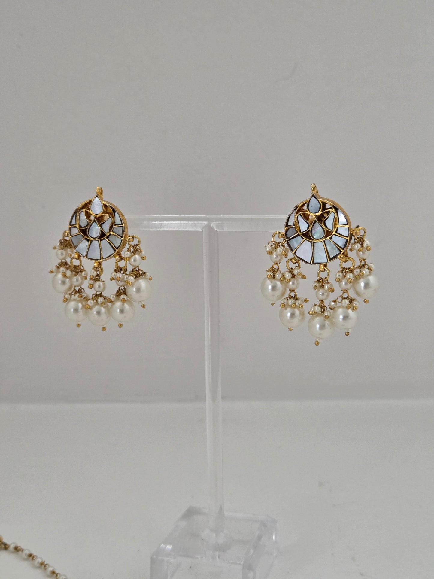Alaia Earrings and Maang Tikka Set