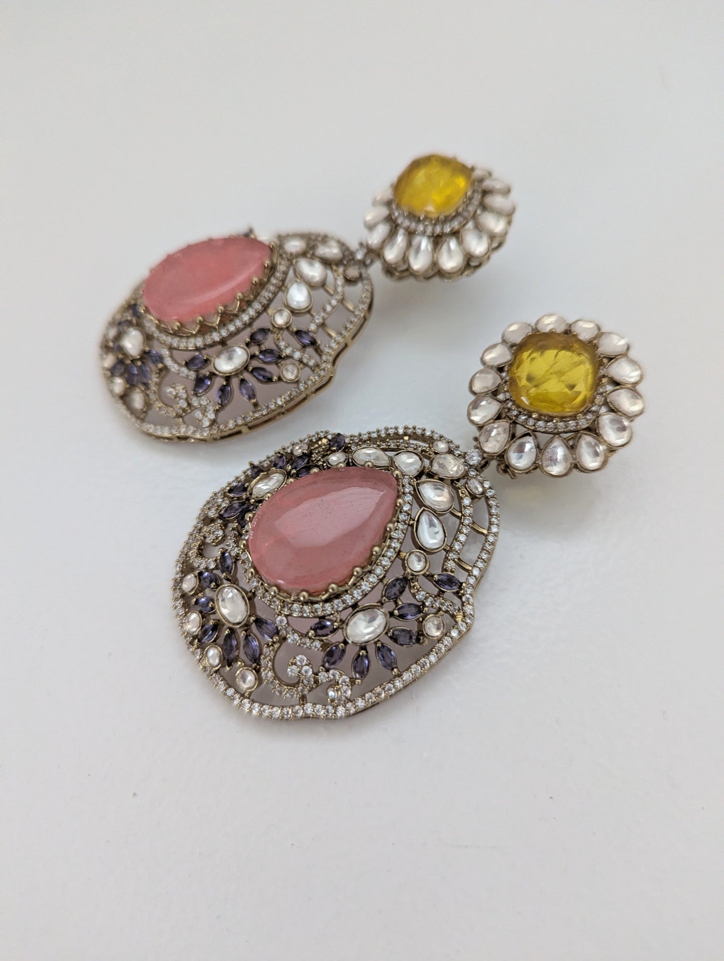 Roshanara Earrings